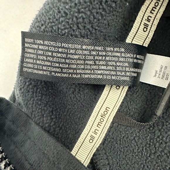 All In Motion Womens Polartec Fleece Jacket With Zippered Pockets & Stand Collar - Picture 4 of 7